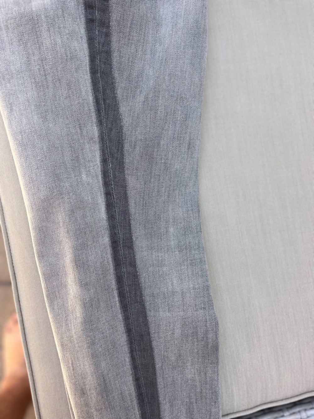 DL1961 Farrow High-Rise Skinny Jeans Raymond Gray Stripe Size 34 - Picture 10 of 10